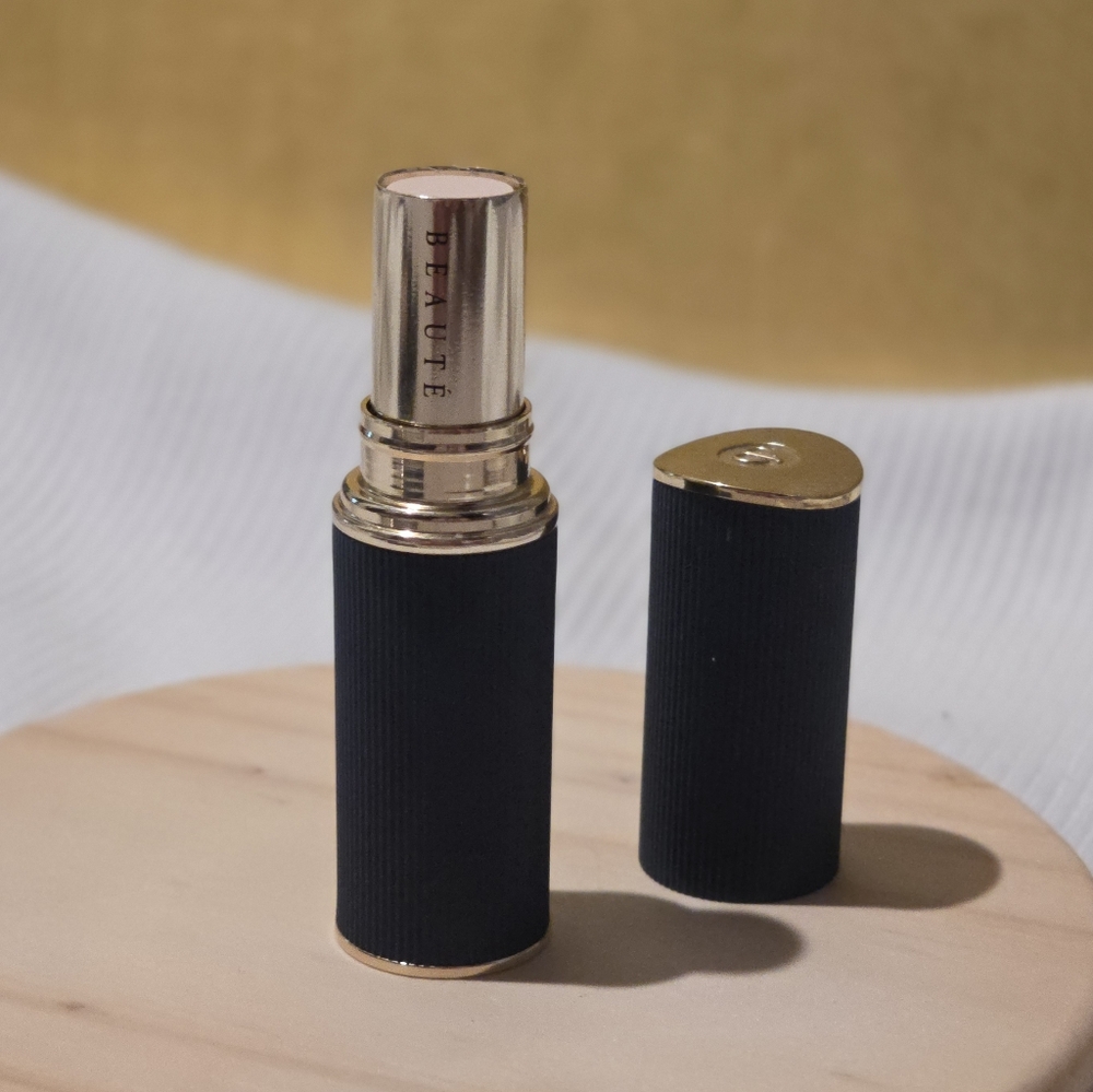Clé De Peau - Pore-Refining Mattifying Primer Stick
